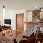 Apartmán Apart-center Ogrody Gorskie *